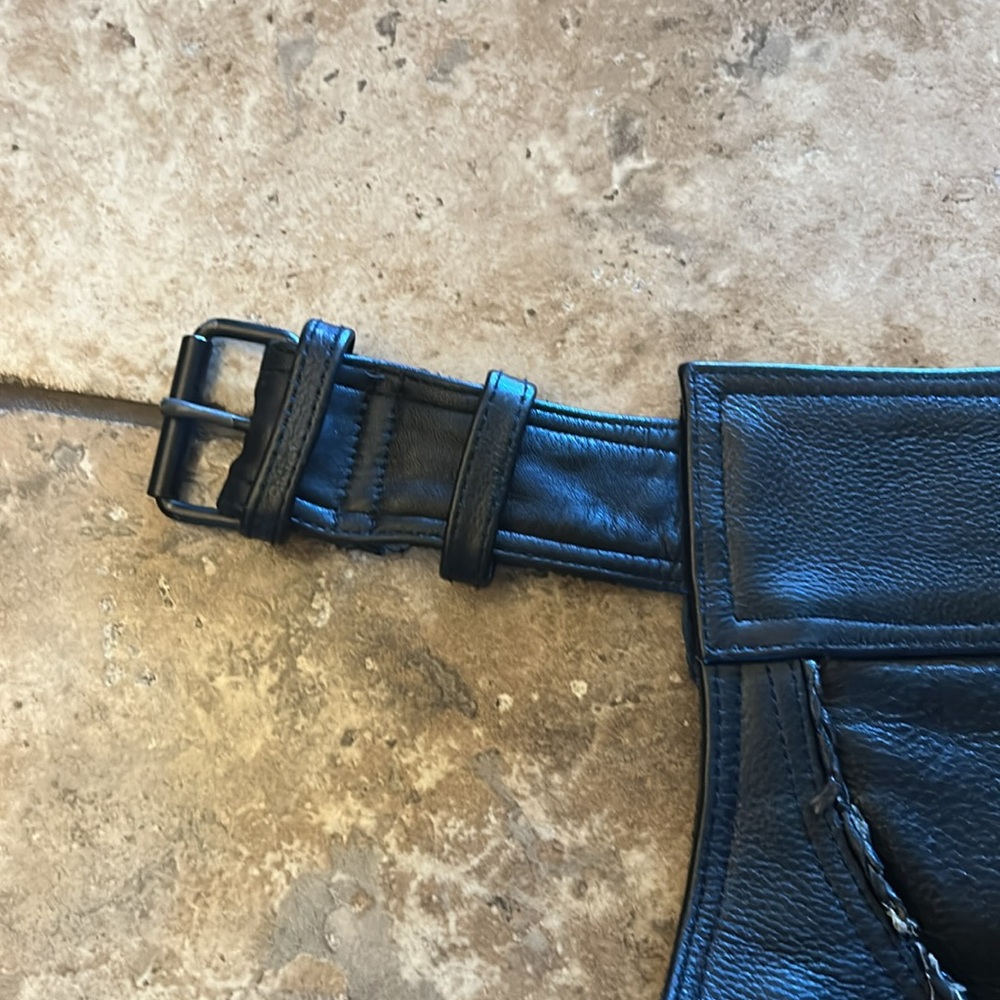 Ladies leather chaps - Picture 4 of 4